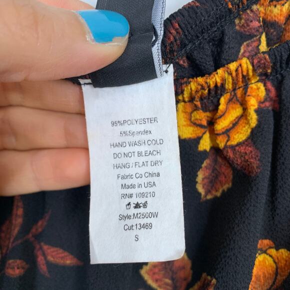 Windsor Black & Orange Off the Shoulder Maxi Romper - Picture 5 of 5